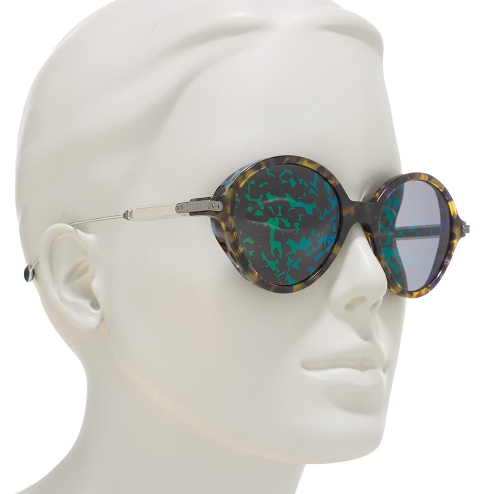 CHRISTIAN DIOR 52mm Umbrage Round Sunglasses 😎🏖